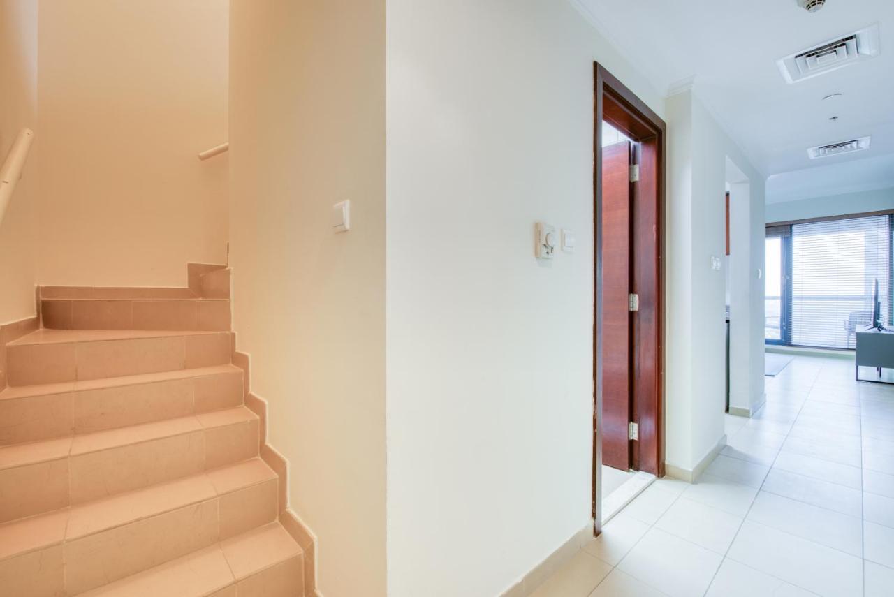Rh- Cozy 1 Bedroom Duplex In X1 Tower * Dubai