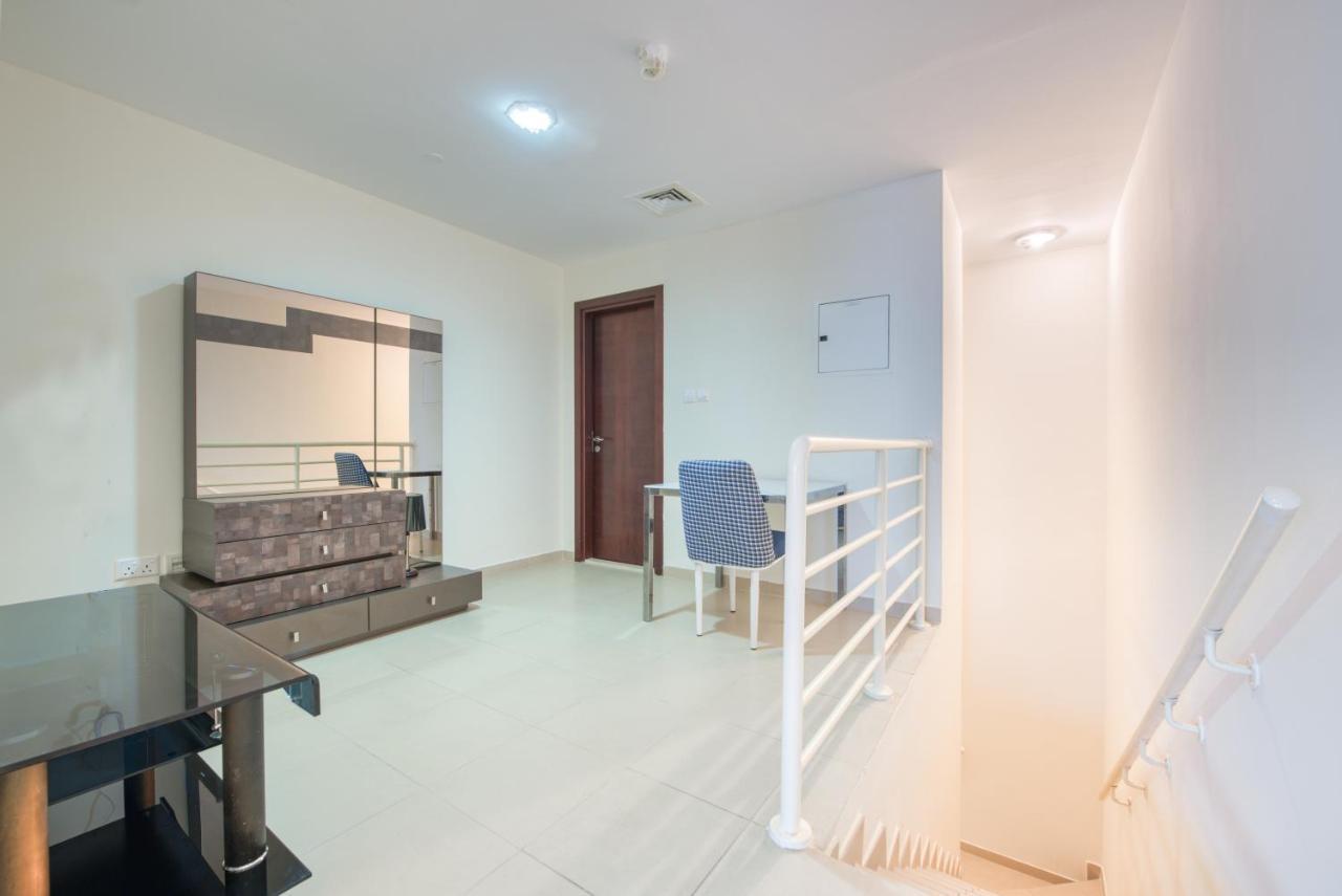 Apartment Rh- Cozy 1 Bedroom Duplex In X1 Tower *