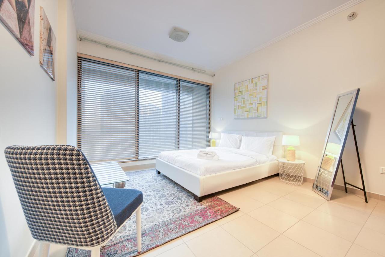 Rh- Cozy 1 Bedroom Duplex In X1 Tower Dubai